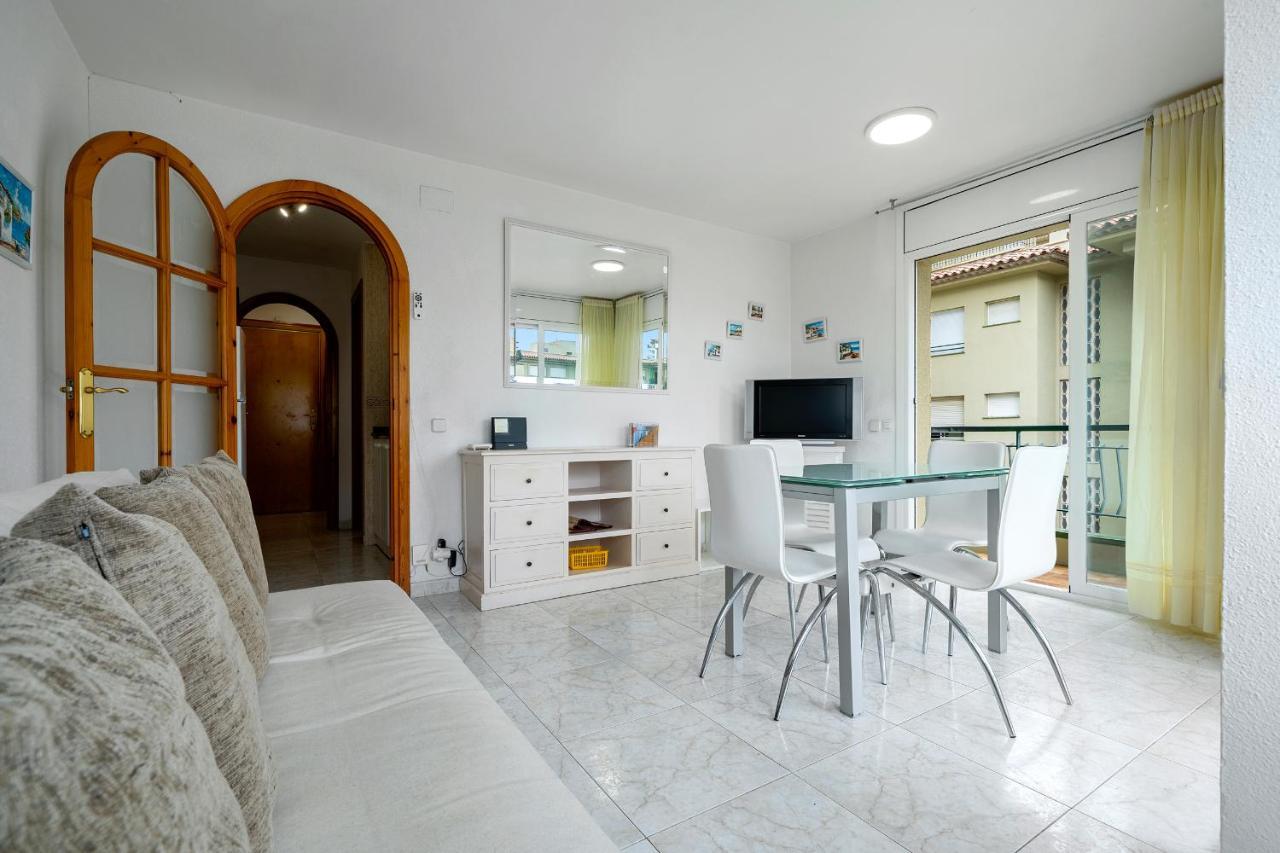 Hauzify I Apartament Estrella Platja d'Aro Exterior photo